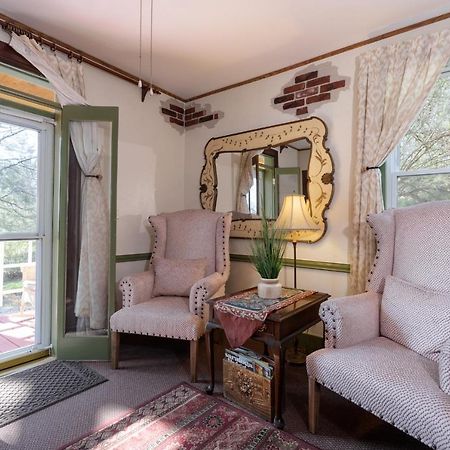 Saratoga Farmstead B&B ซาราโทกาสปริงส์ ภายนอก รูปภาพ