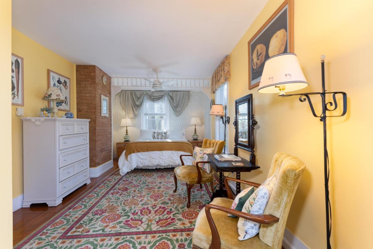 Saratoga Farmstead B&B ซาราโทกาสปริงส์ ภายนอก รูปภาพ