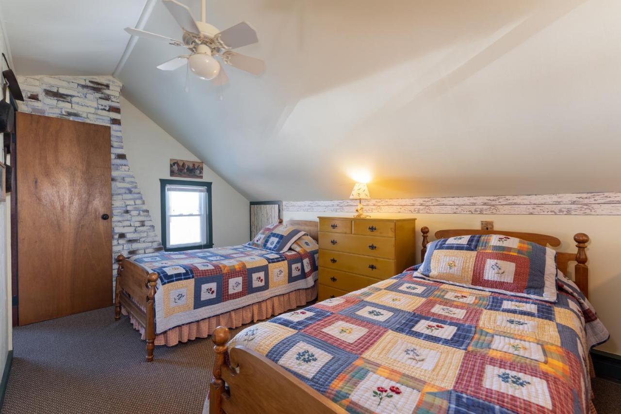 Saratoga Farmstead B&B ซาราโทกาสปริงส์ ภายนอก รูปภาพ