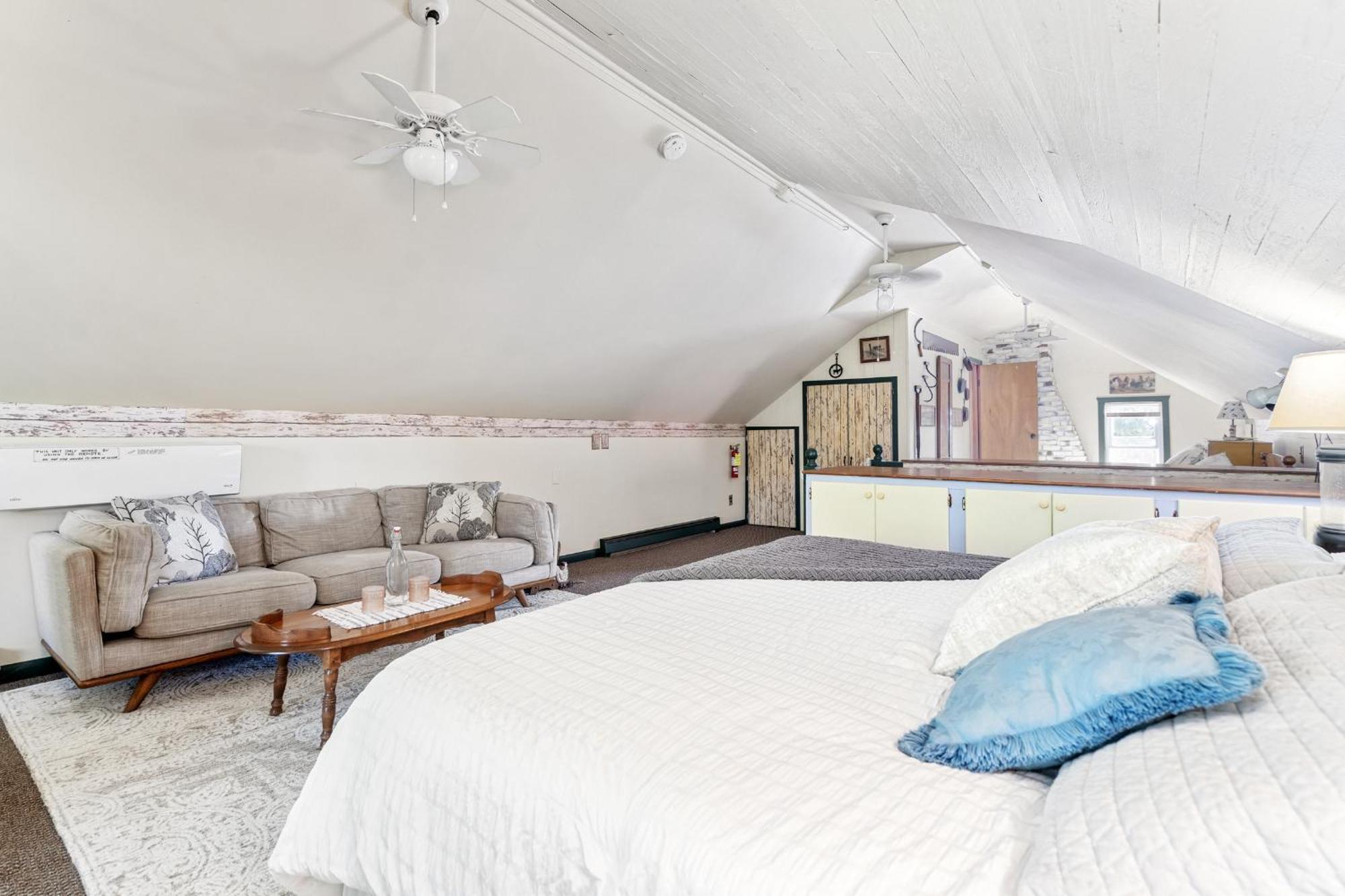 Saratoga Farmstead B&B ซาราโทกาสปริงส์ ภายนอก รูปภาพ