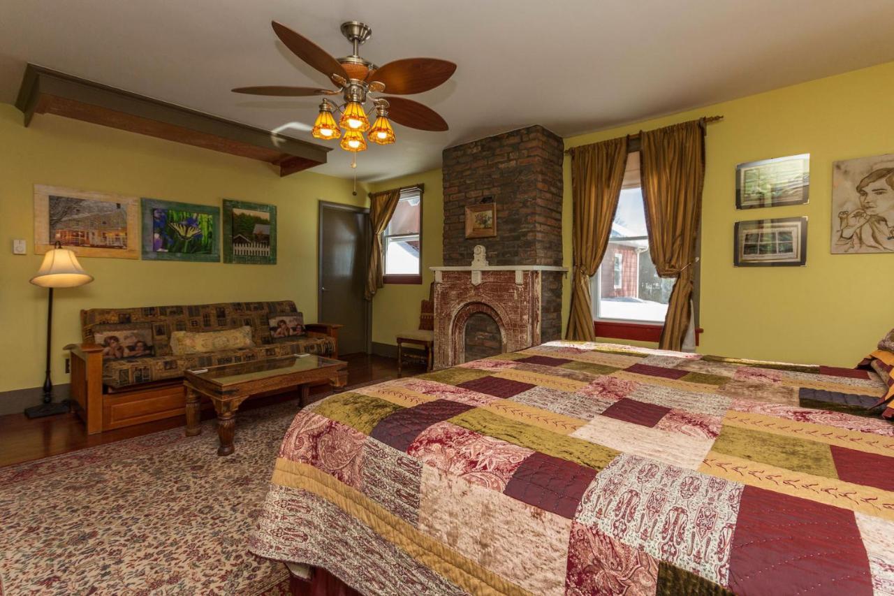 Saratoga Farmstead B&B ซาราโทกาสปริงส์ ห้อง รูปภาพ
